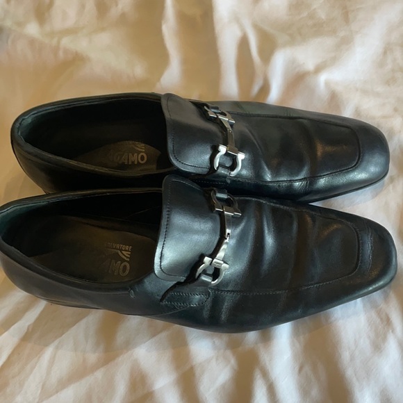 Black 10.5 D Salvatore Ferragamo dress shoes main image 7